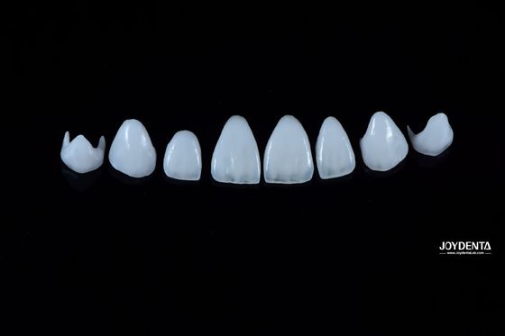 Buy 0.3-0.5mm Thick Natural Porcelain Emax Veneers High Strength Long Lasting For Aesthetics online manufacture